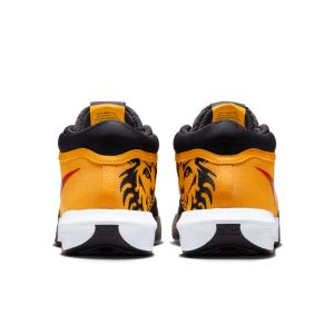 NBA Signature Core Lebron Witness 8 - Image 5